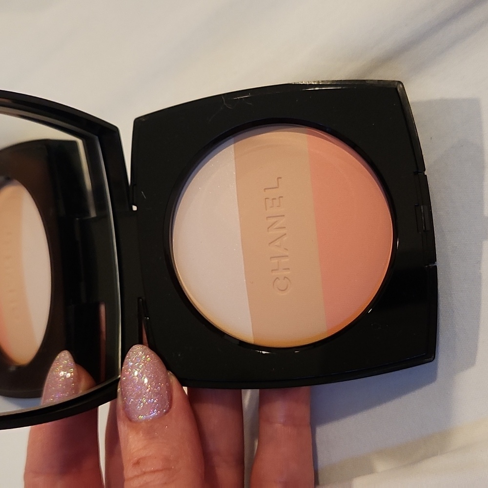 Chanel Les Beiges Face Powder